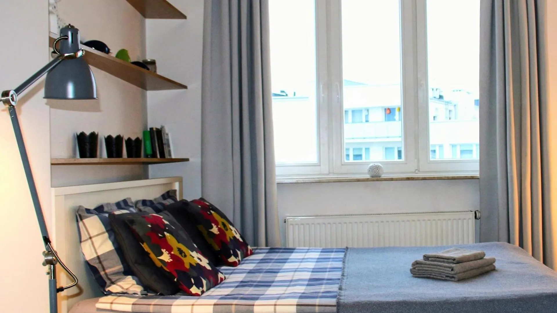 Apartament Blisko Centrum contacts